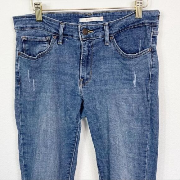 Levis 711 Skinny Jeans Medium Wash Denim Womens Slim Fit Stretch Size 30 - Picture 6 of 11